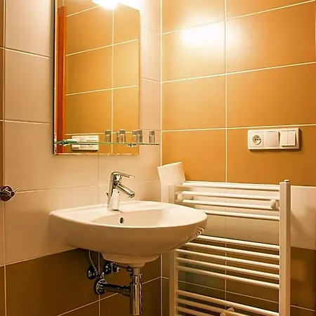 Sporthotel Hostivice Hotel