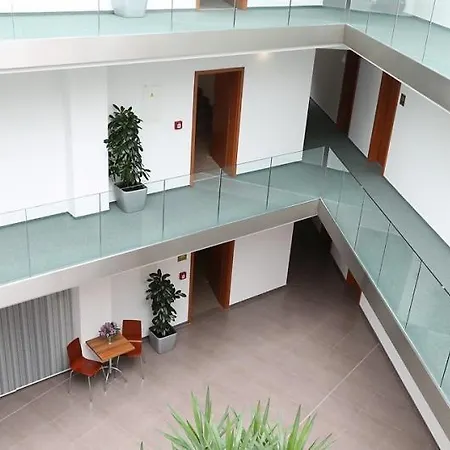 Sporthotel Hostivice Hotel 3*