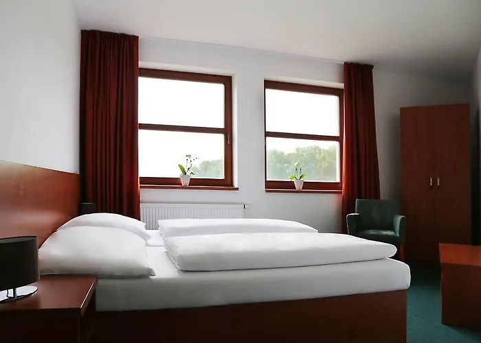 فندق Sporthotel Hostivice هوستيفايس