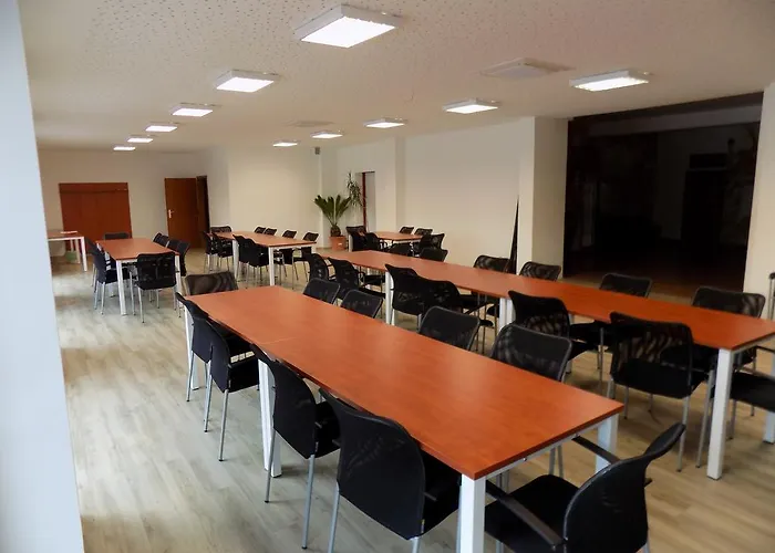 فندق Sporthotel Hostivice هوستيفايس