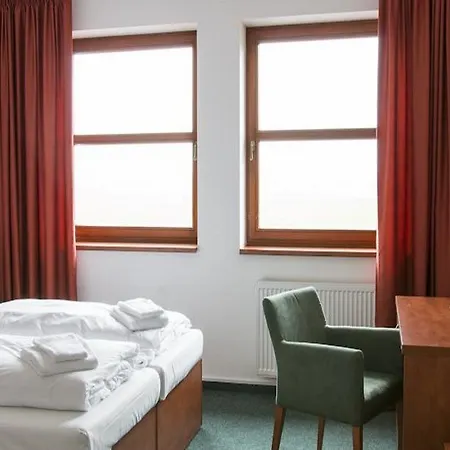 Sporthotel Hostivice Hotel