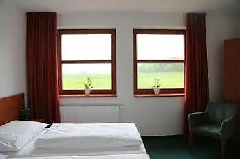 Sporthotel Hostivice Hotel 3*